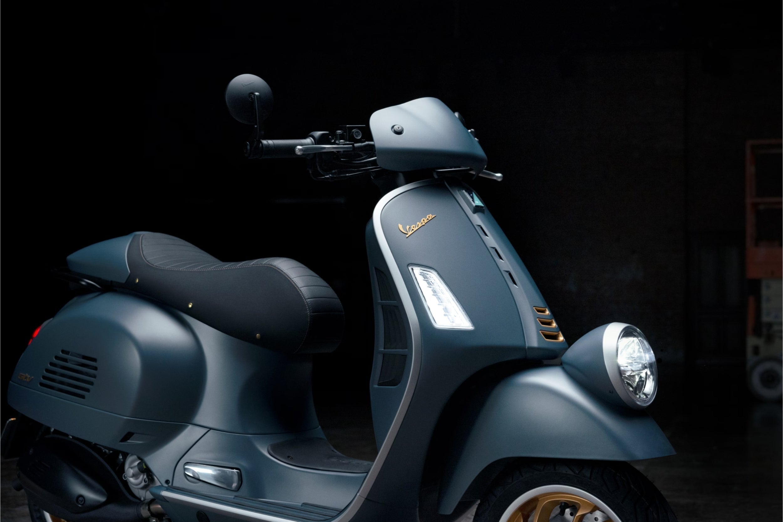 Vespa Motorscooters
